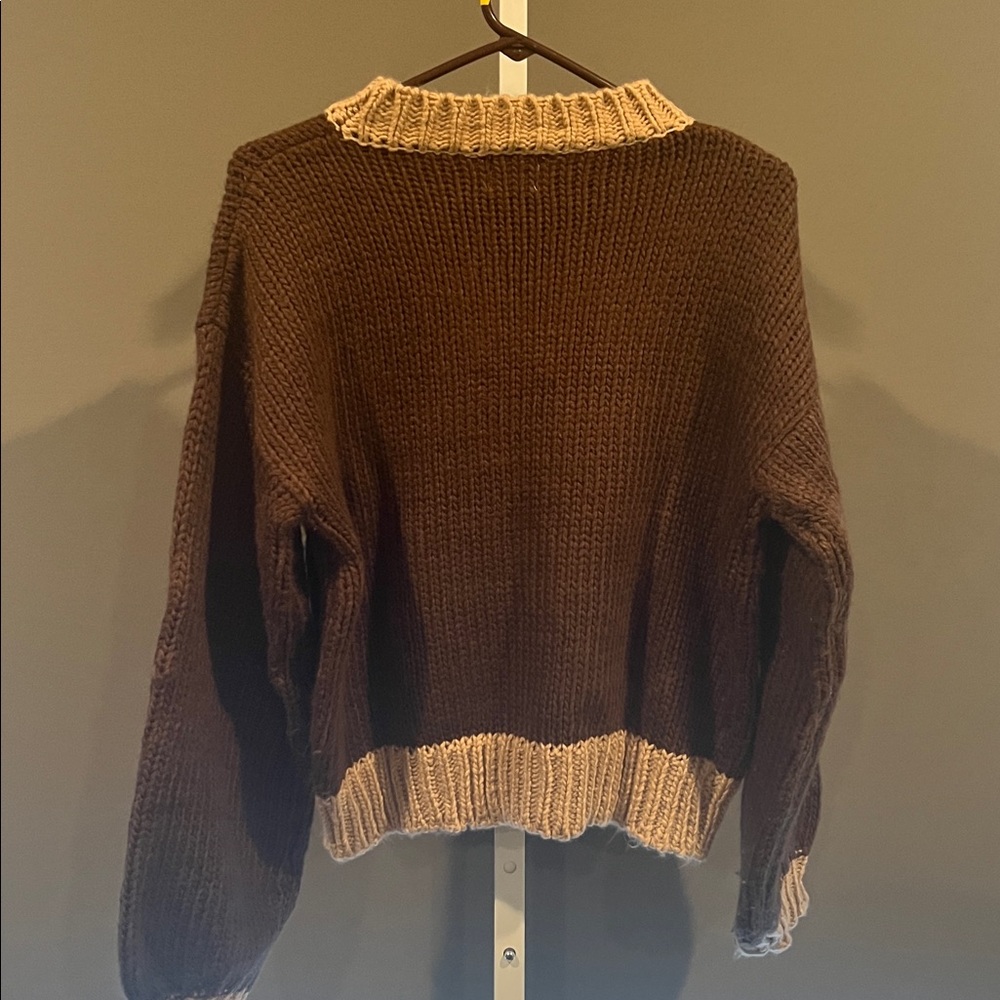 Luna Ivy Floral Knit Sweater - Picture 6 of 7